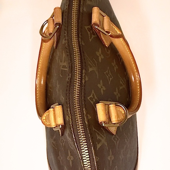 **SOLD** Louis Vuitton Monogram Alma PM - Picture 10 of 16